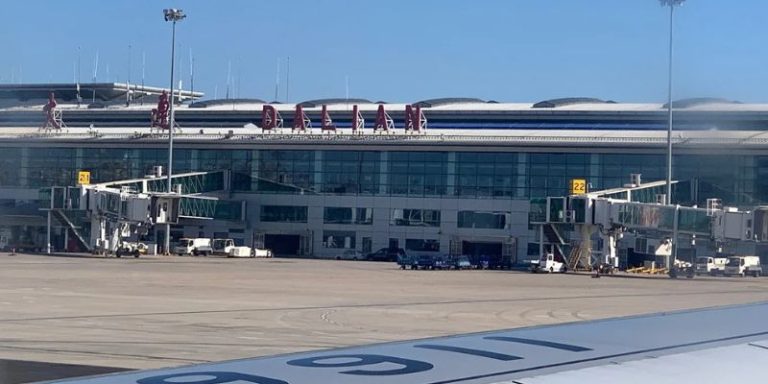 Dalian Zhoushuizi International Airport